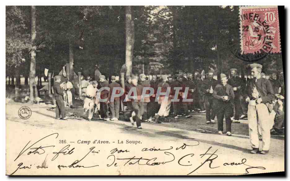 CPA Militaria Camp d'Avon la soupe 
