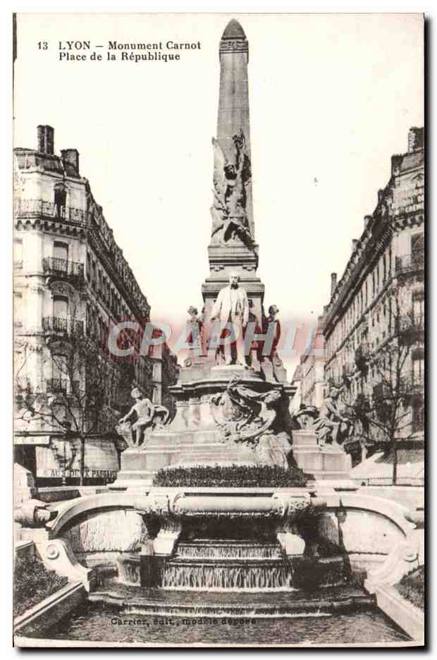 CPA Lyon Monument Carnot
