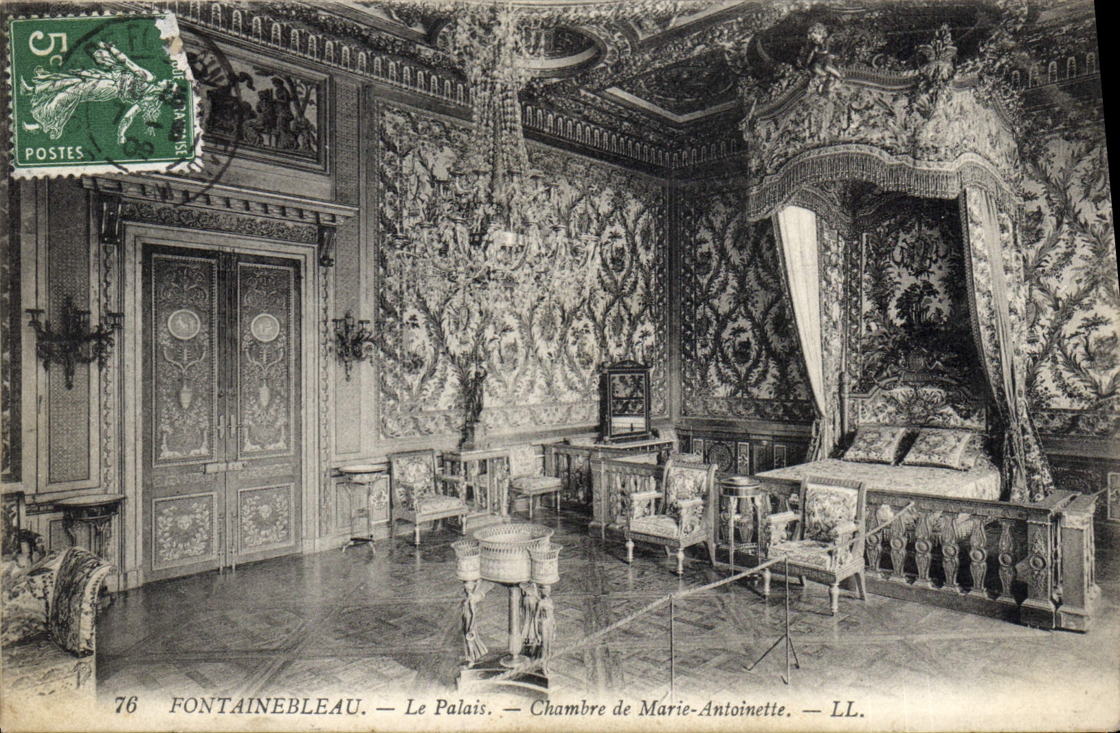 Fontainebleau — El Palacio — Habitación de María Antonieta — LL. — n°76