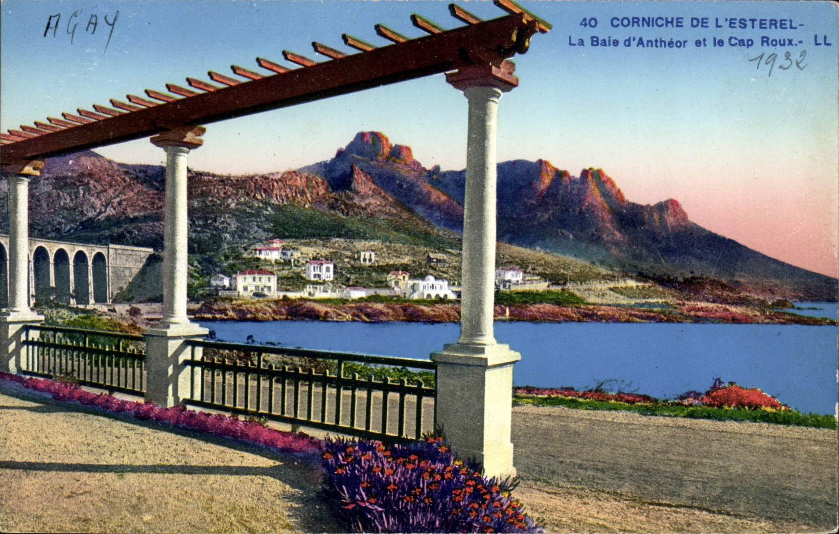 CPA Corniche de l'Esterel La Baie d'Antheor et le Cap Roux 