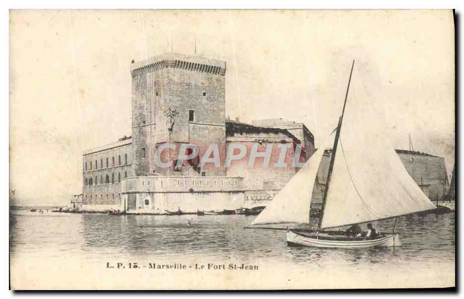 CPA Marseille Eglise Saint Vincent Bateau