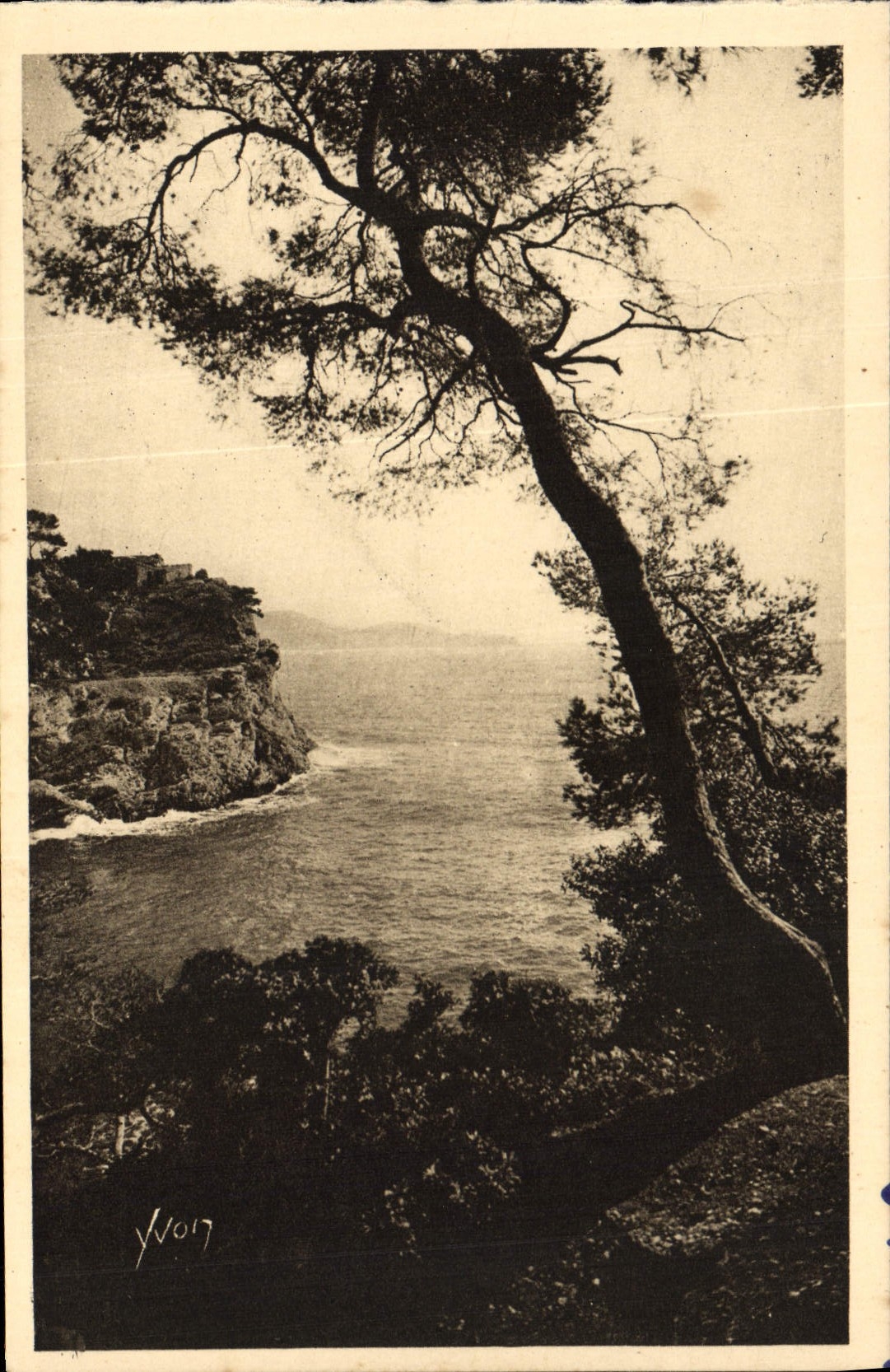 Ausblick auf den Cap Brun — Côte d'Azur — Éditions d'Art Yvon, Toulon (Var)