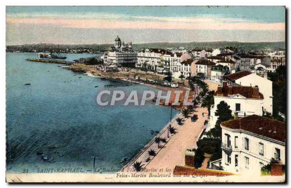 CPA Saint Raphael Le boulevard Felix Martin et les quais