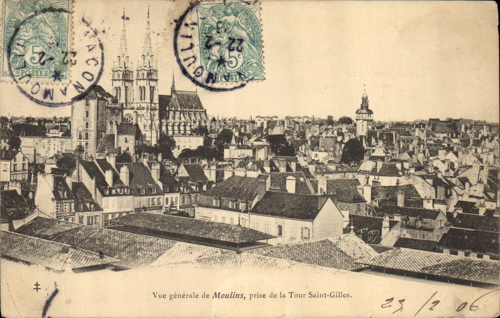 CPA Vue generale de Moulins prise de la Tour St Gilles 