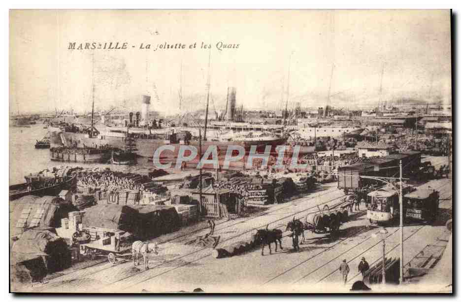 CPA Marseille La Joliette Et Les Quais