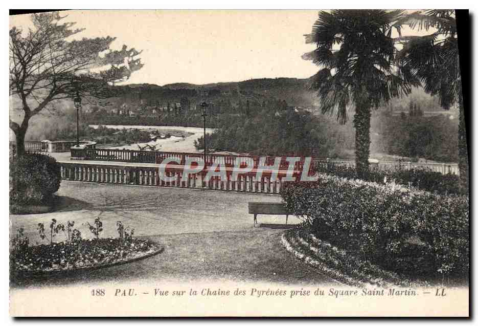 CPA Pau Vue Sur La Chaine Des Pyrenees Prise Du Square Saint Martin