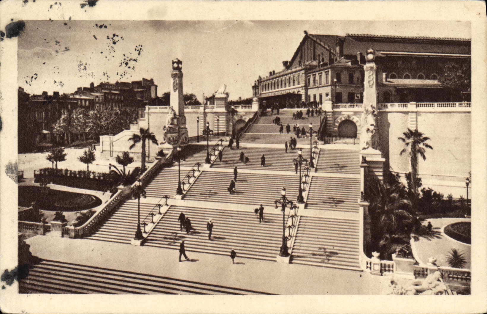 CPA Marseille Escalier Monument De La Gare St Charles