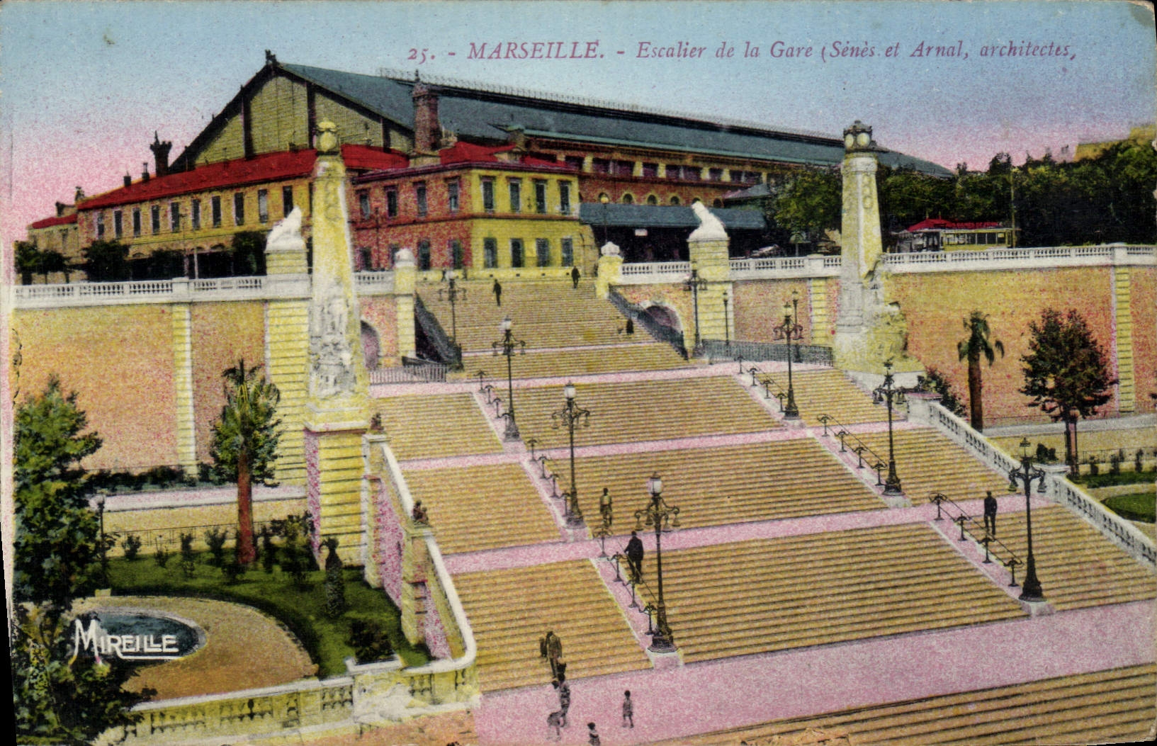 CPA Marseille Escalier Monument De La Gare St Charles
