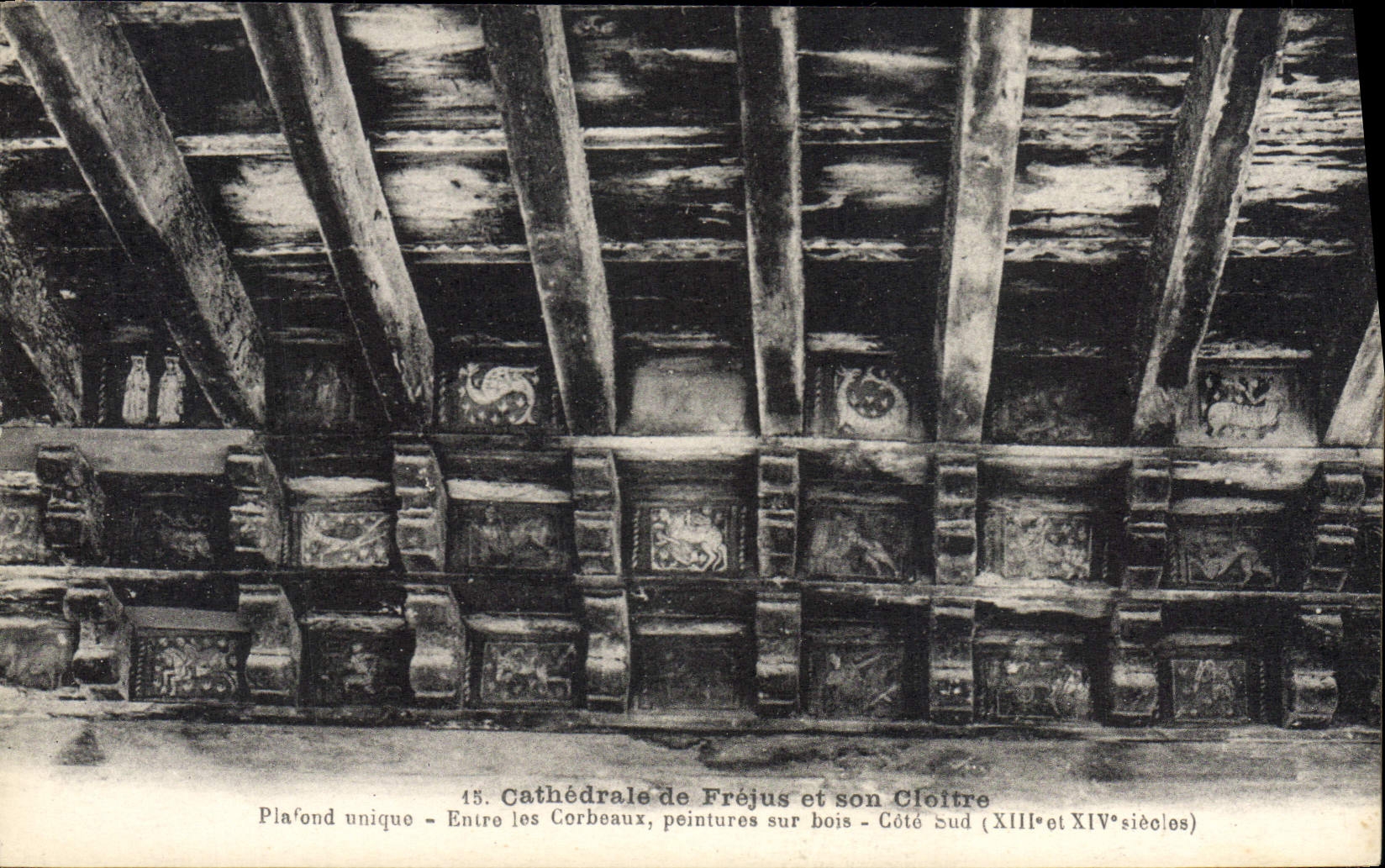 Cathédrale de Fréjus et son Cloître — Plafond unique entre les corbeaux, peintures sur bois côté sud (XIIIe et XIVe siècles) — n°45