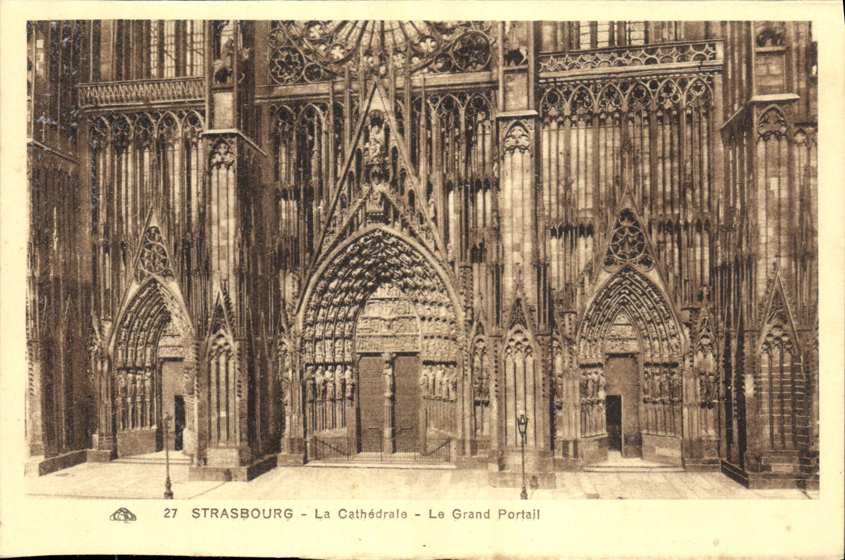 CPA Strasbourg La Cathedrale Le Grand Portail