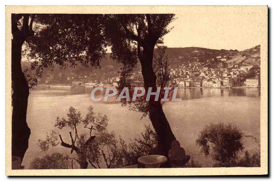 Vue prise de la Basse-Corniche — Villefranche — éditeur non visible