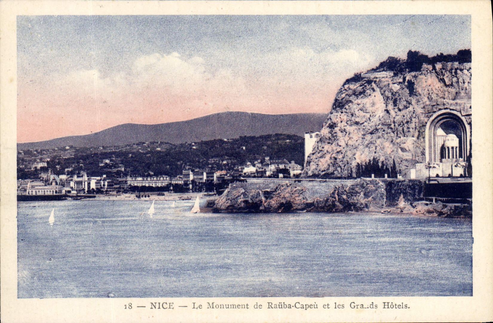 CPA Nice Le Monument De Rauba Capeu Et Les Grands Hotels