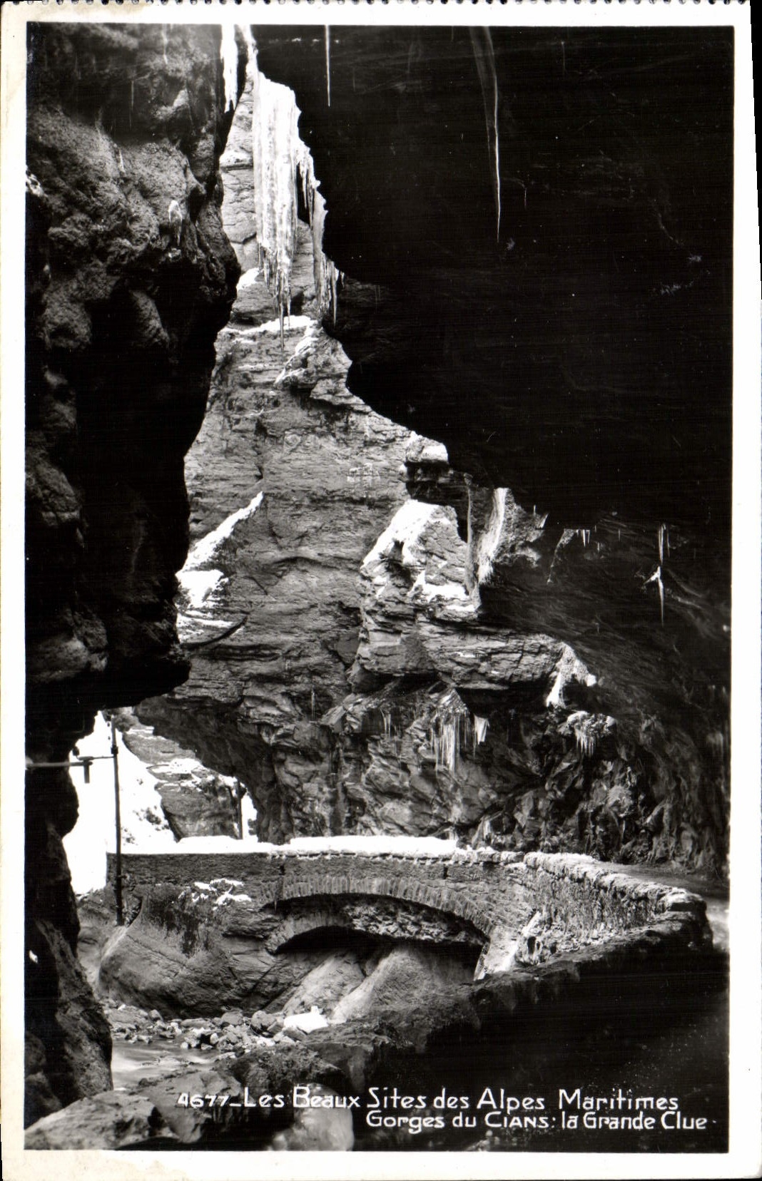 CPM Les Beaux Sites des Alpes Maritimes Gorges du Cians La grande clue