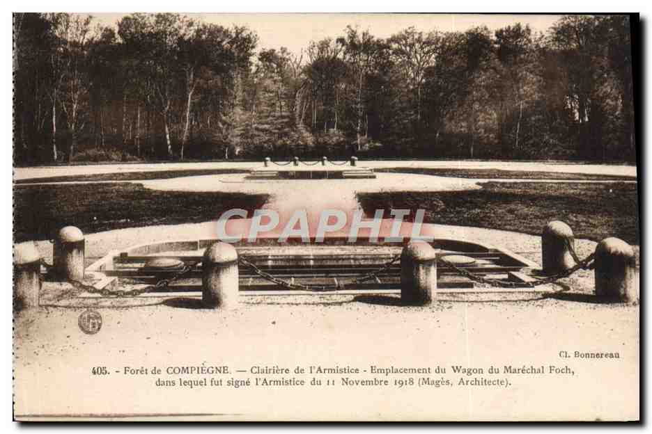 Forêt de Compiègne — Clairière de l'Armistice — Emplacement du Wagon du Maréchal Foch, 11 Novembre 1918 (Magès, Architecte)