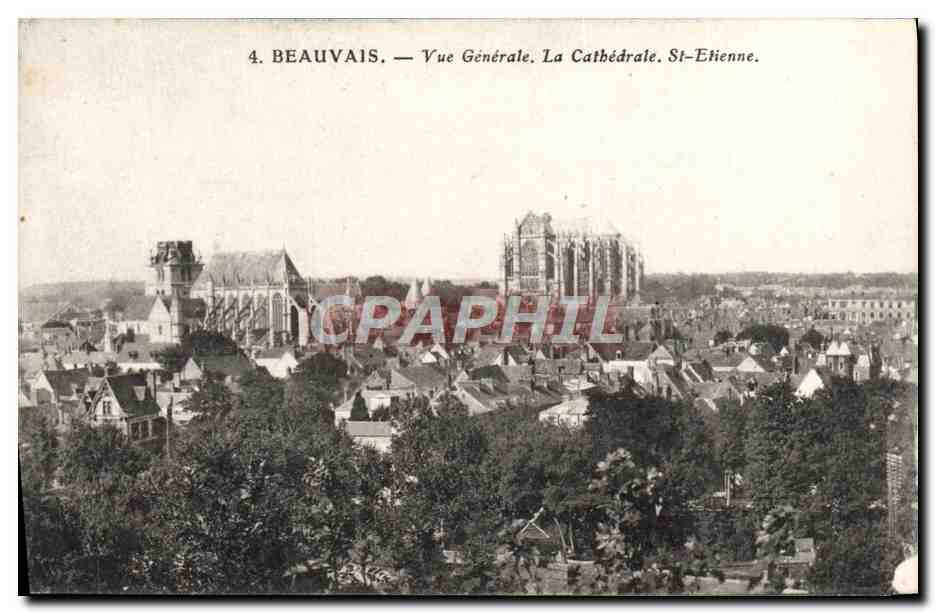 CPA Beauvais Vue Generale La Cathedrale St Etienne