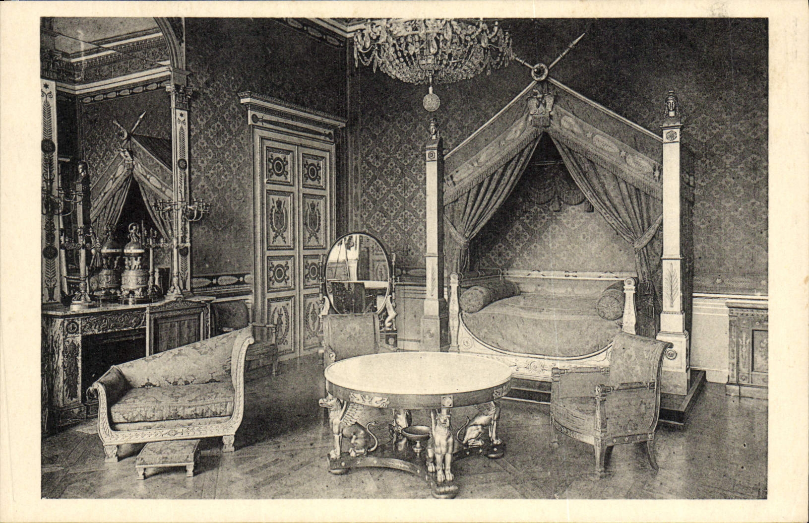 Chambre de Napoléon Ier — Château de Compiègne — Édition des Musées Nationaux