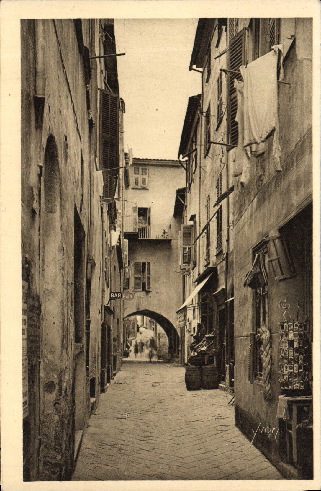 Villefranche-sur-Mer — Rue du Poilu — Édition d'Art Yvon
