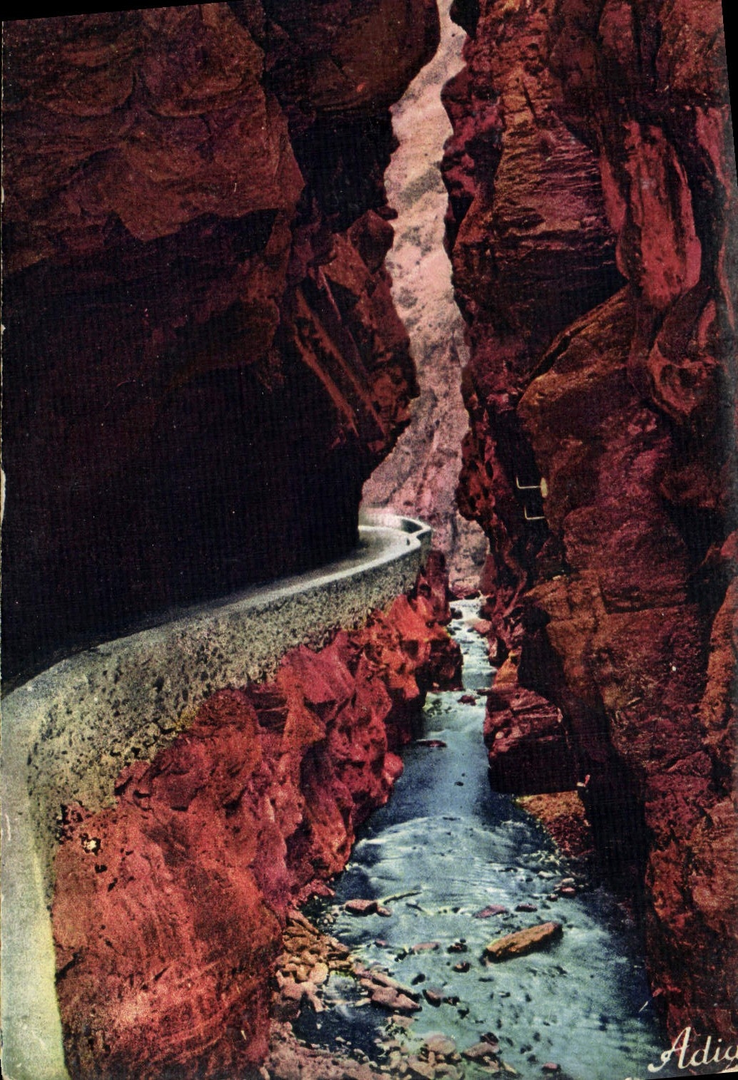 Les Gorges du Cians — Intérieur des Gorges et la Route de Beuil — Éditions Adia, Nice