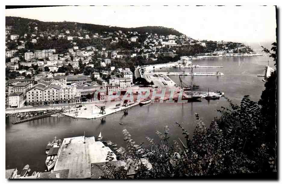 CPM Nice Entree Du Port Et Le Mont Boron