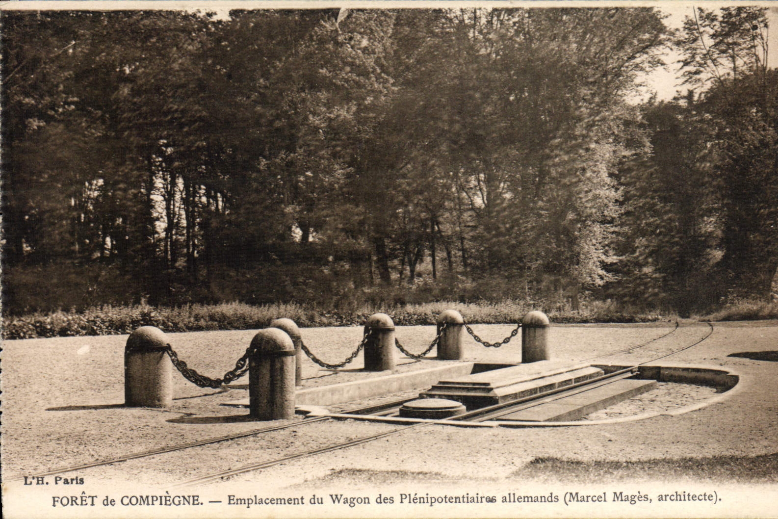 Forêt de Compiègne — Emplacement du Wagon des Plénipotentiaires allemands — Marcel Magès, architecte