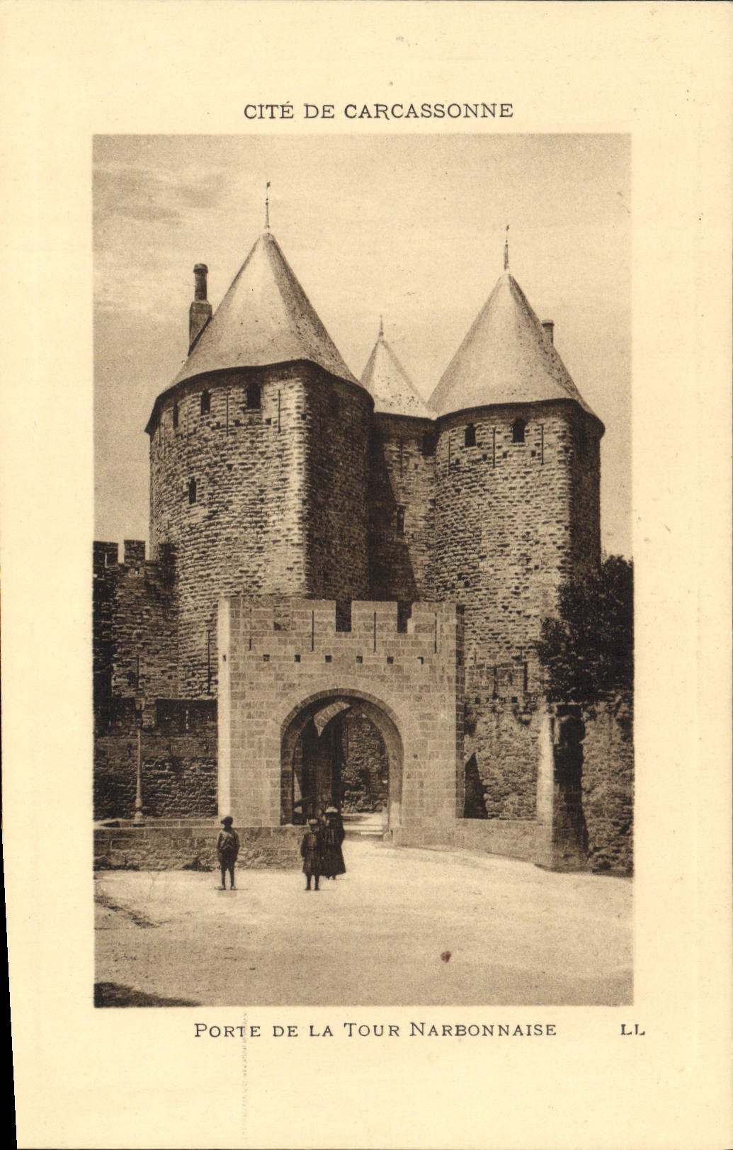 Porte de la Tour Narbonnaise — Cité de Carcassonne — LL