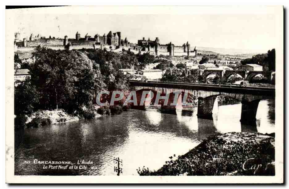 Carcassonne — Le Pont Neuf et la Cité — Cap