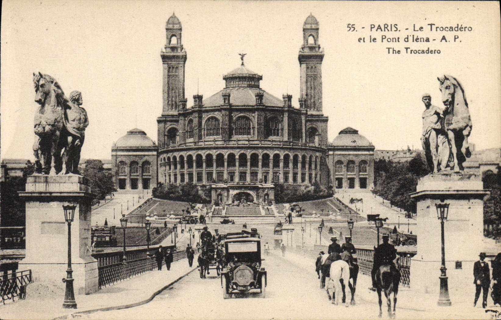 CPA Paris Le Trocadero Et Le Pont D'Iena