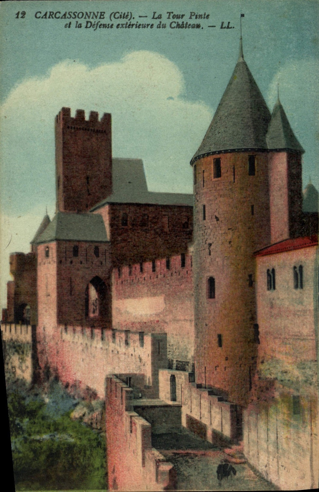 Carcassonne (Cité) — La Tour Pinie et la Défense extérieure du Château — LL.