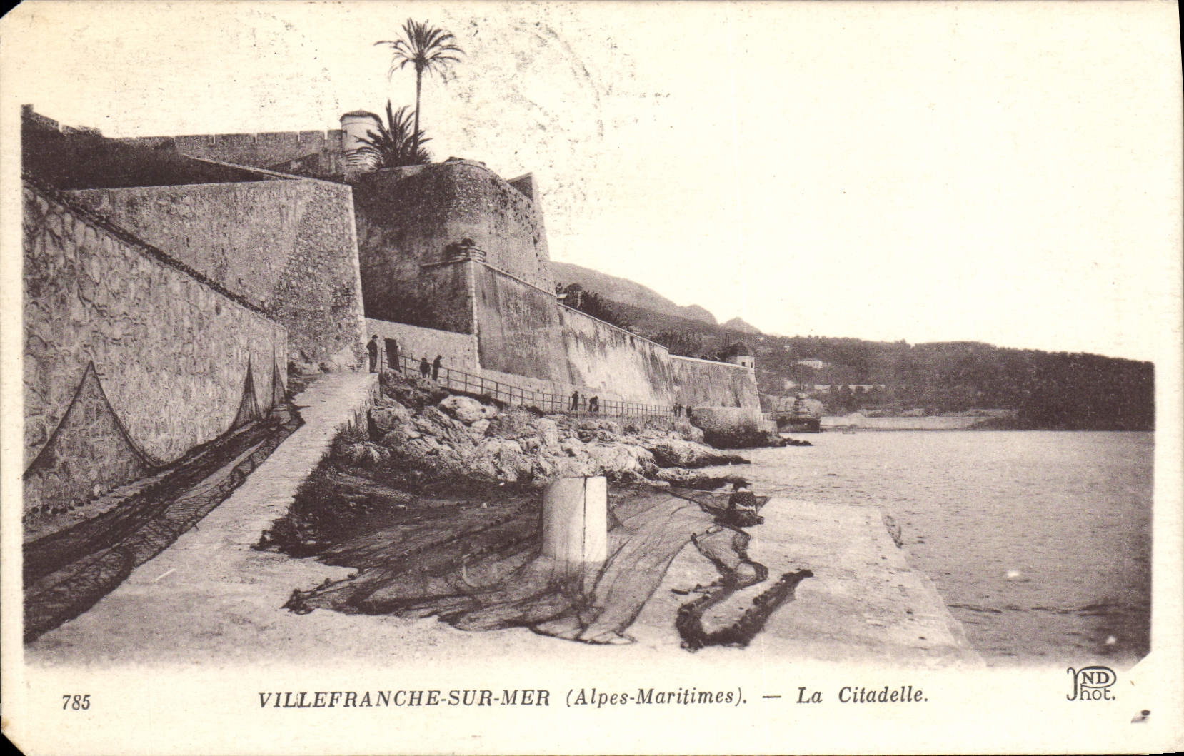 Villefranche-sur-Mer (Alpes-Maritimes) — La Citadelle — ND Phot.