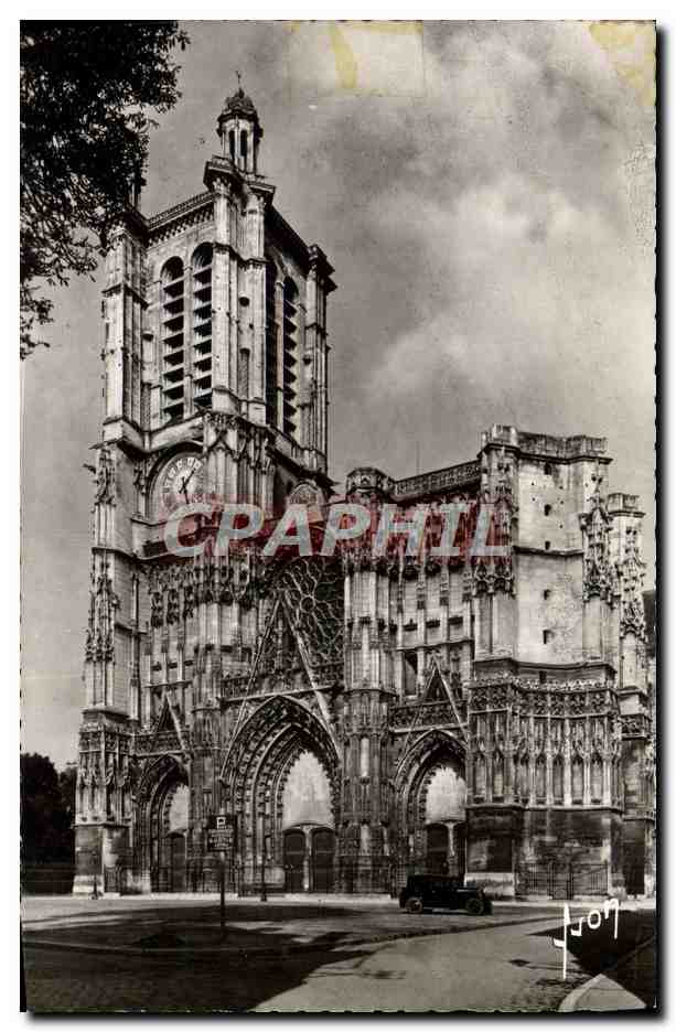 CPM Troyes La Cathedrale St Pierre Et St Paul