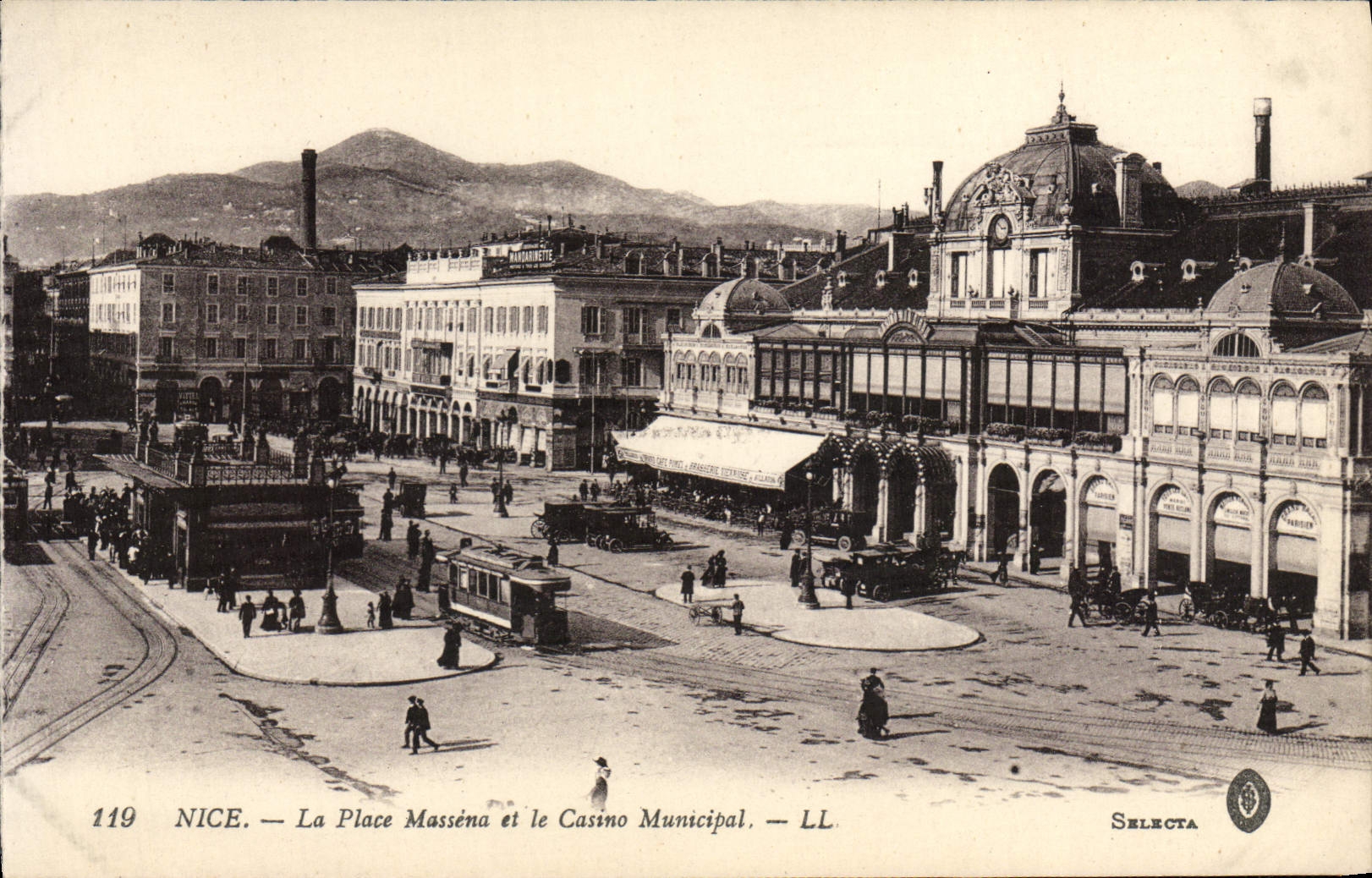 CPA Nice La Place Massena Et Le Casino Municipal Tramway