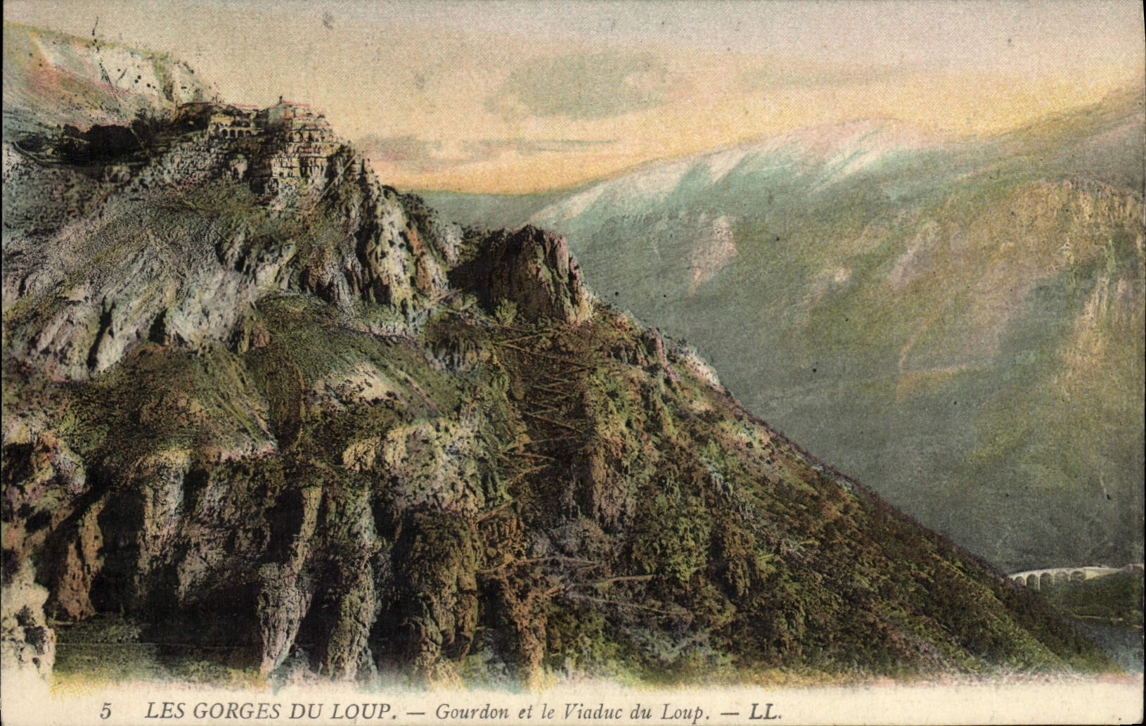 Les Gorges du Loup — Gourdon et le Viaduc du Loup — LL.