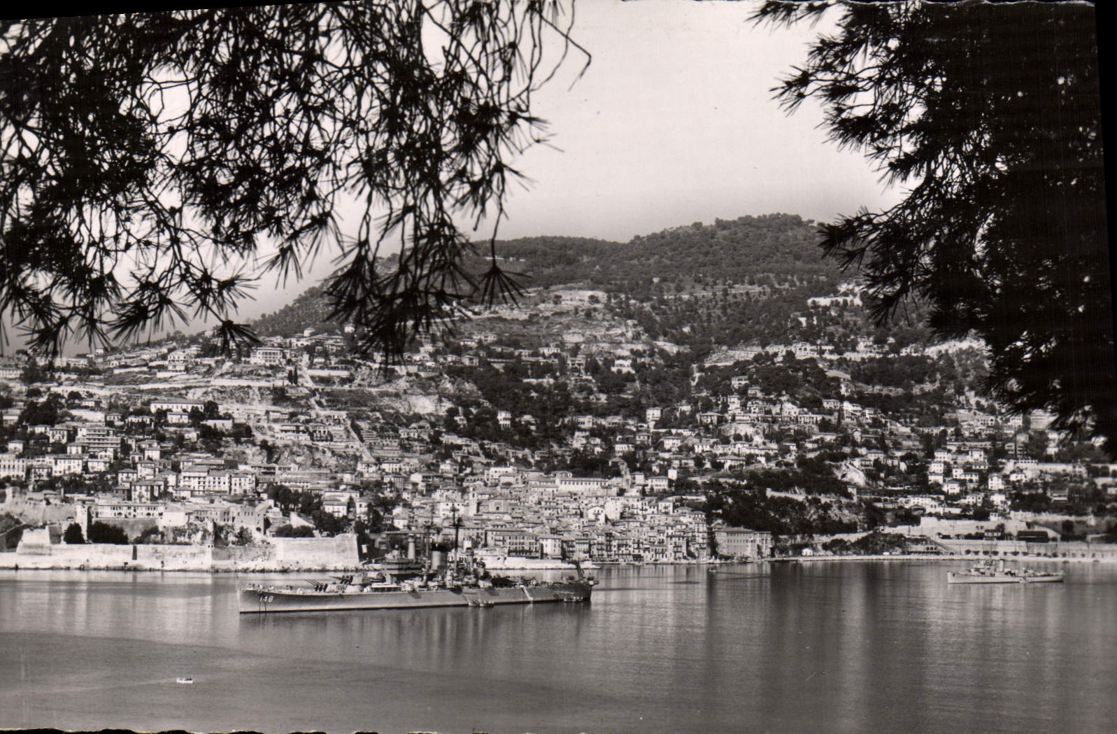 Villefranche-sur-Mer — L'escadre du mouillage — Éditions Véritable