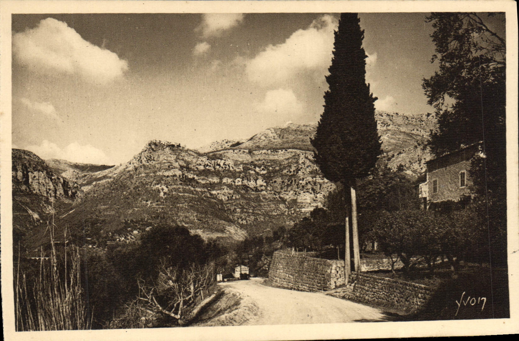 Gorges du Loup — vue de la Route de Vence — Éditions d'Art Yvon, Paris