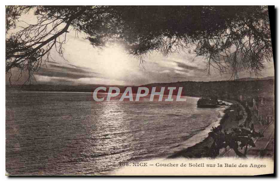 CPA Nice Coucher de Soleil sur la Baie des Anges