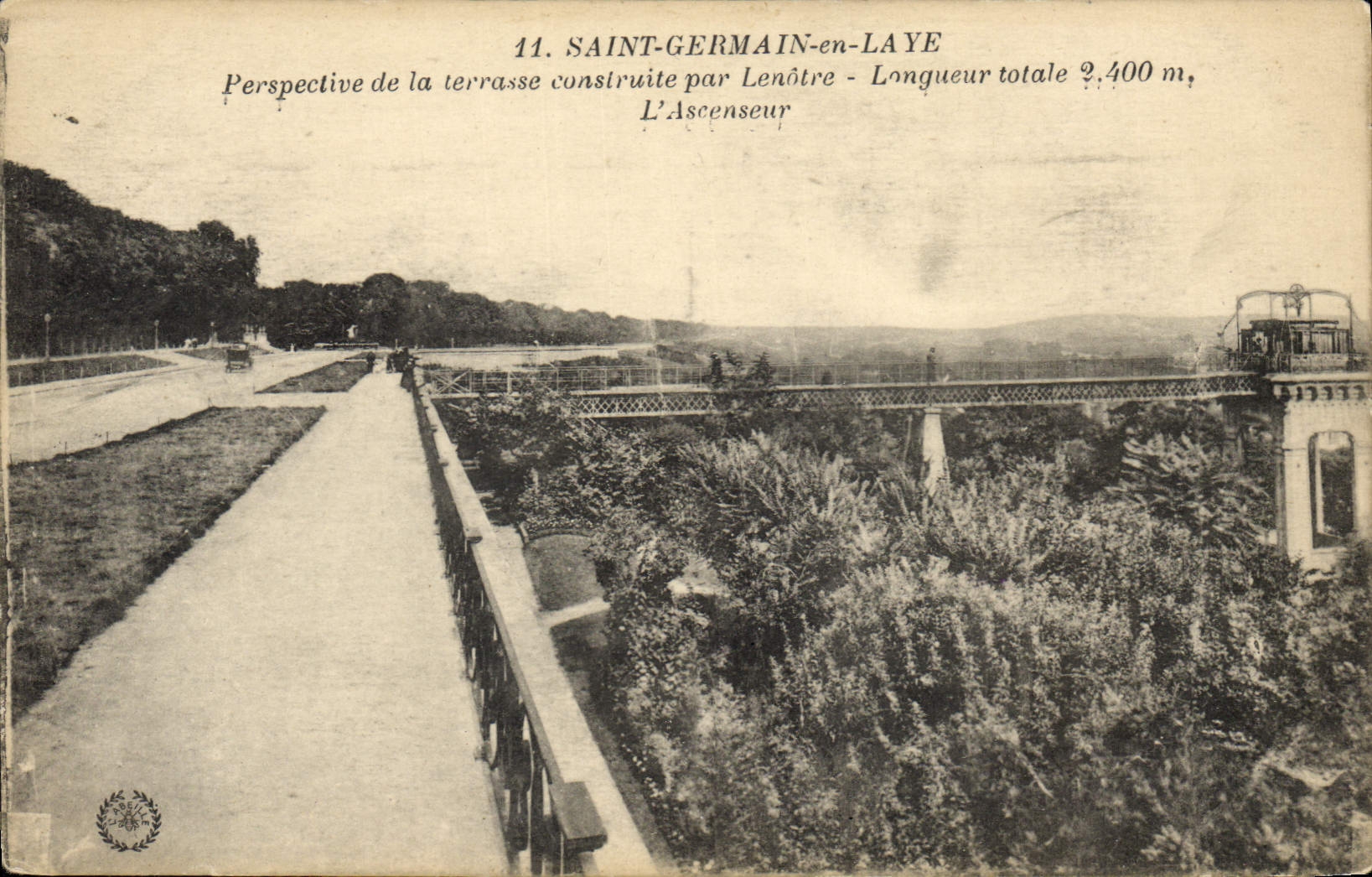 Saint-Germain-en-Laye — Perspective de la terrasse construite par Lenôtre — L'Ascenseur