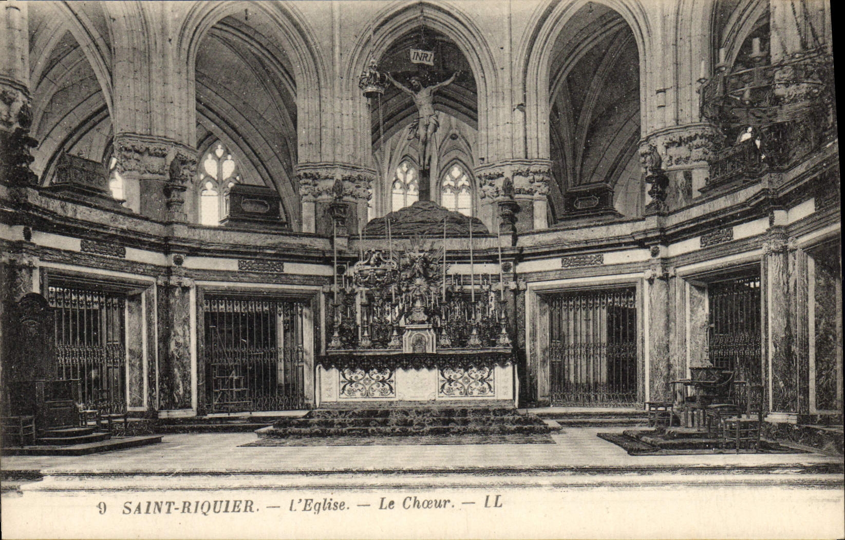 CPA Saint Riquier L'Eglise Le Choeur