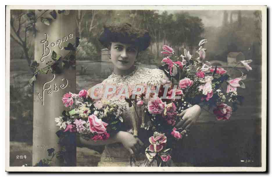 Femme avec bouquet de fleurs — Série 284 — Bonne Photo