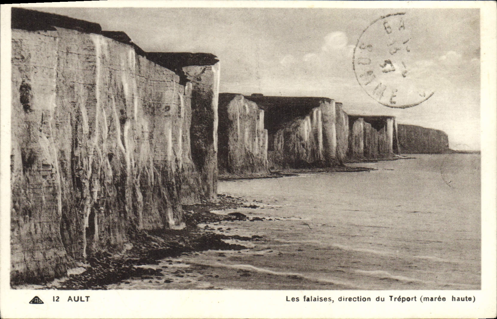 CPA Ault Les Falaises Direction du Treport Maree haute