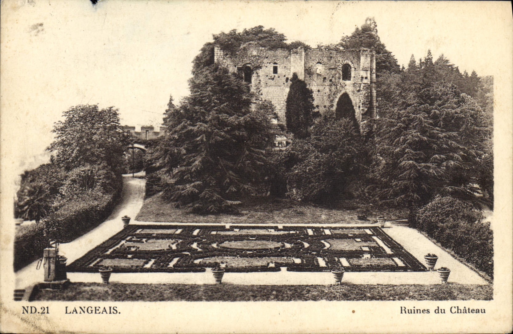 Ruines du Château — Langeais — ND.21 — C. Delanthe Photomécanique