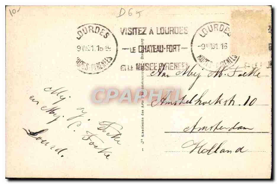 CPA Lourdes Le Chateau Fort Et Les Montagnes — Verso