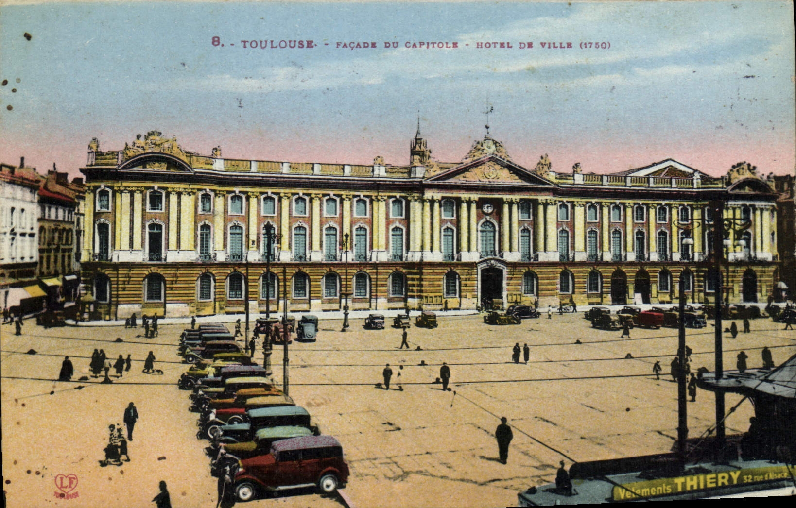 Toulouse - Façade du Capitole - Hôtel de Ville (1750) — Vêtements THIERY, 32 rue d'Alsace