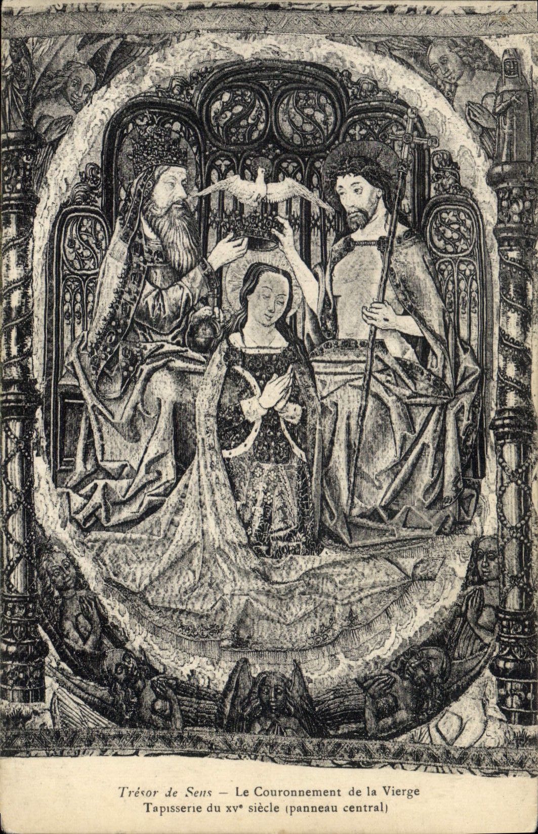 Trésor de Sens — Le Couronnement de la Vierge (panneau central) — Tapisserie du xve siècle