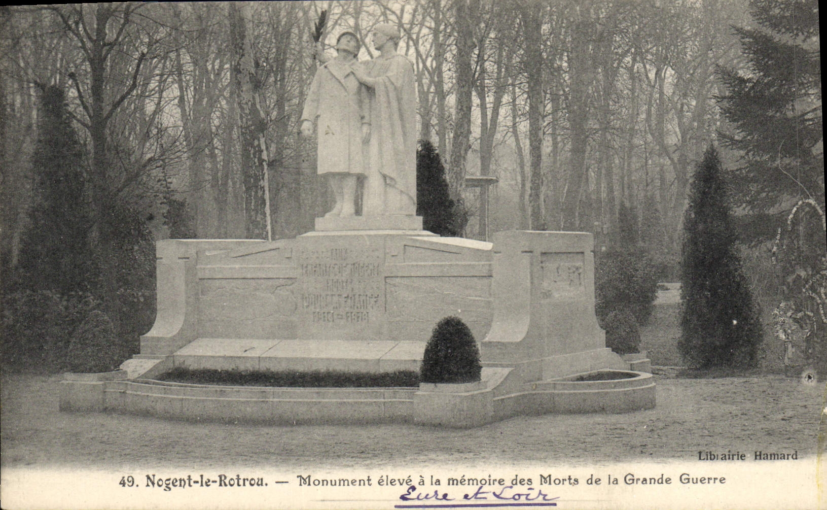 Tarjeta postal antigua Nogent Le Rotrou Monumento Elevado A La Memoria De Los Muertos De La Gran Guerra Militaria