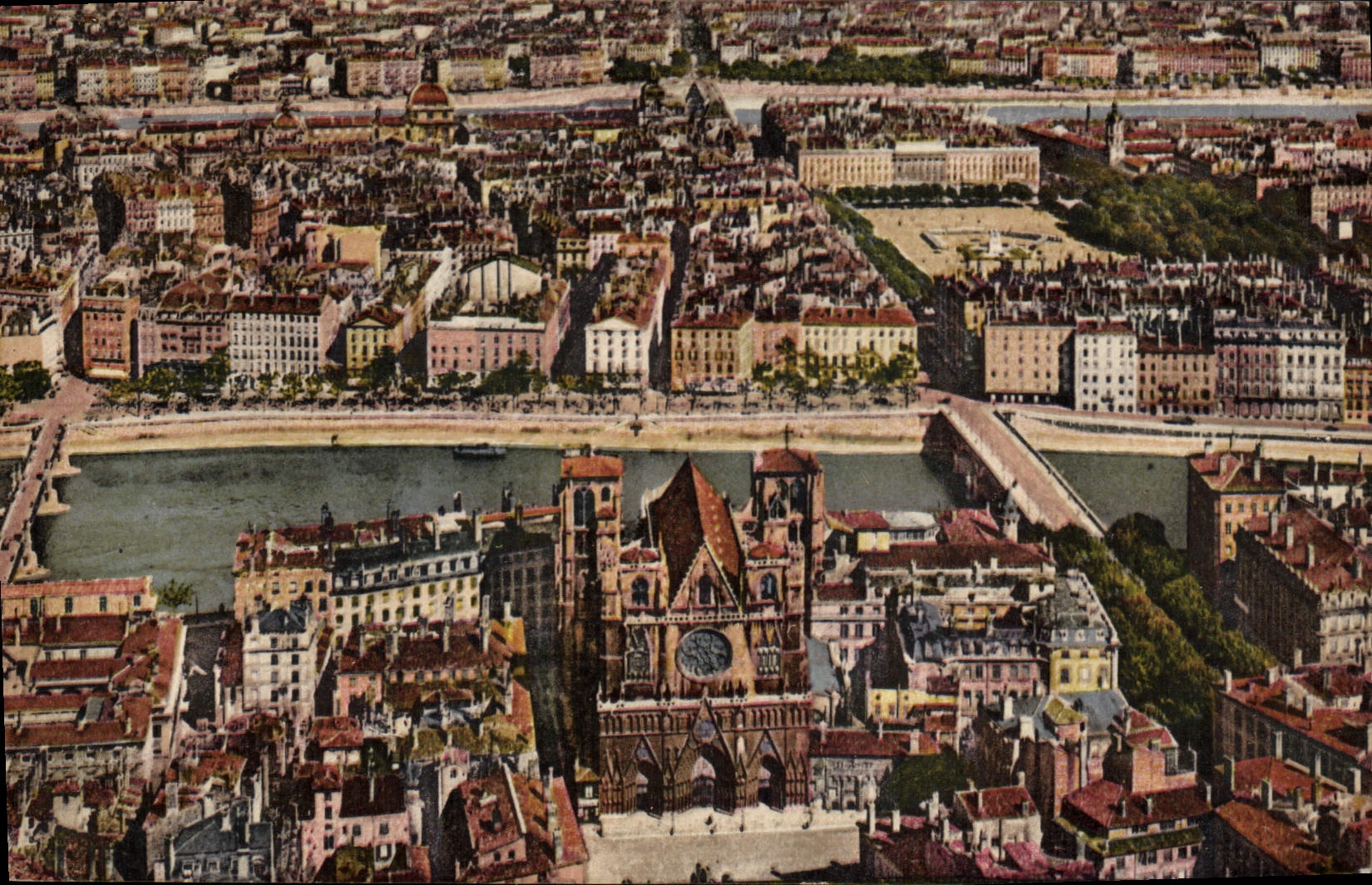 LYON — Vue générale sur Bellecour — Cie des Arts Photomécanique