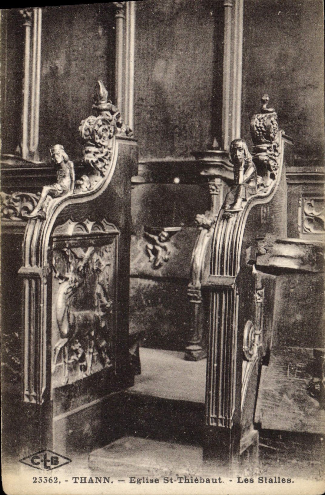 CPA Thann Eglise St Thiebaut Les Stalles