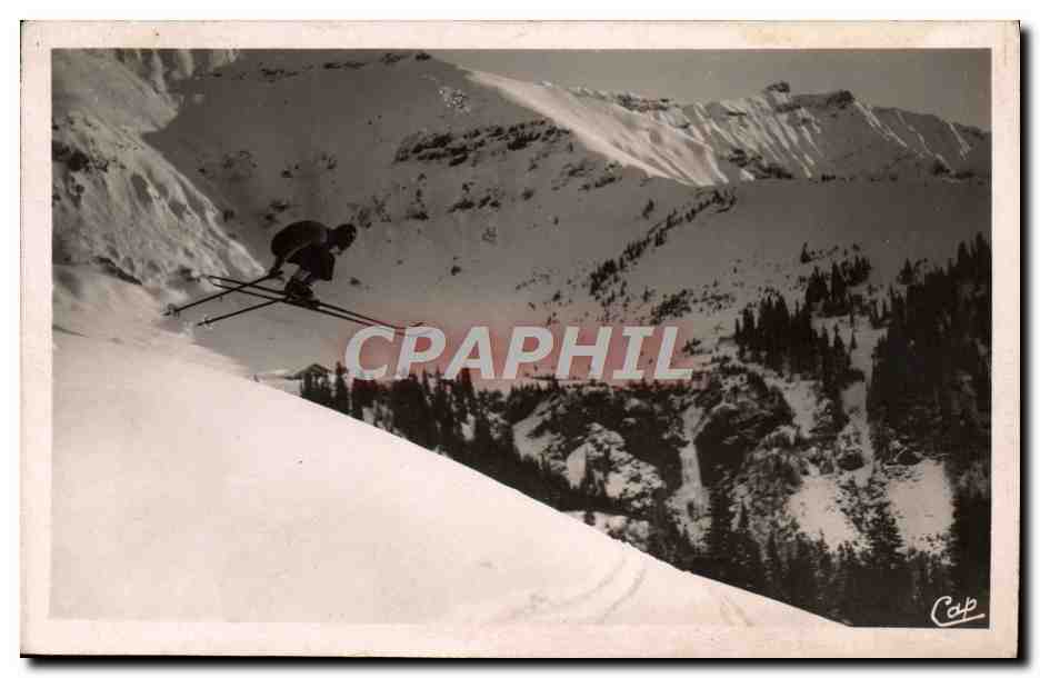 CPM Paysages Et Sports D'Hiver Saut De Terrain Et Aiguille Croche