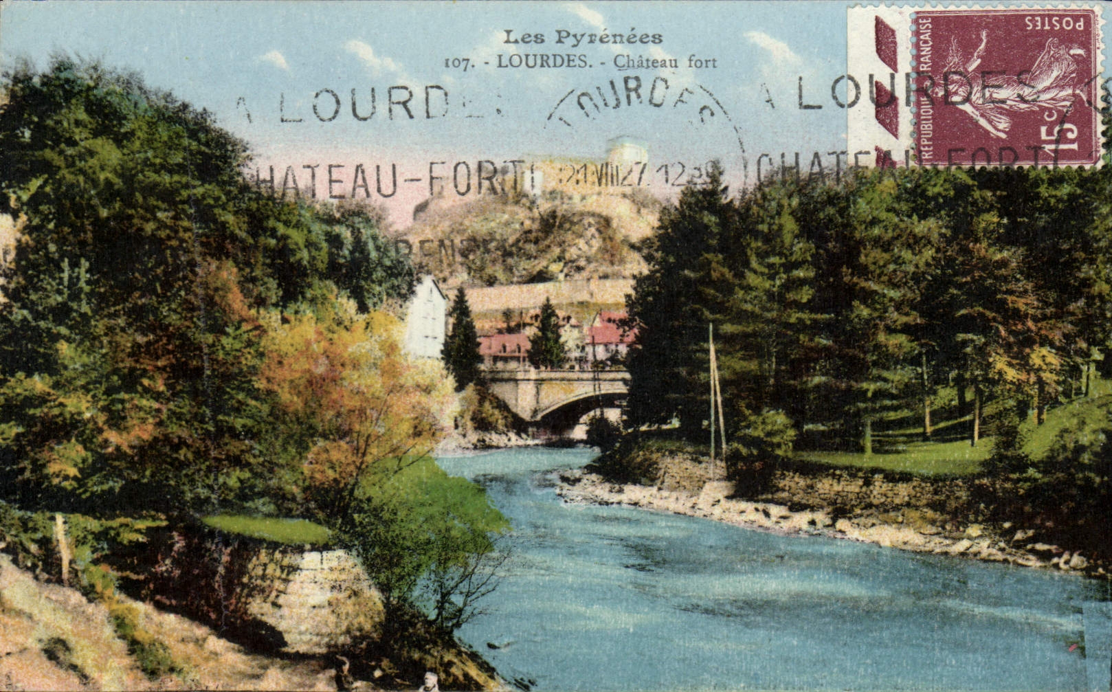 CPA Les Pyrenees Lourdes Chateau Fort