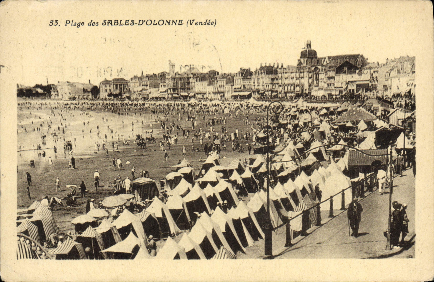 Plage des SABLES-D'OLONNE (Vendée) — vue animée de la plage et des tentes — Phototypie JEHU-GRIN, Mortemart, n°53