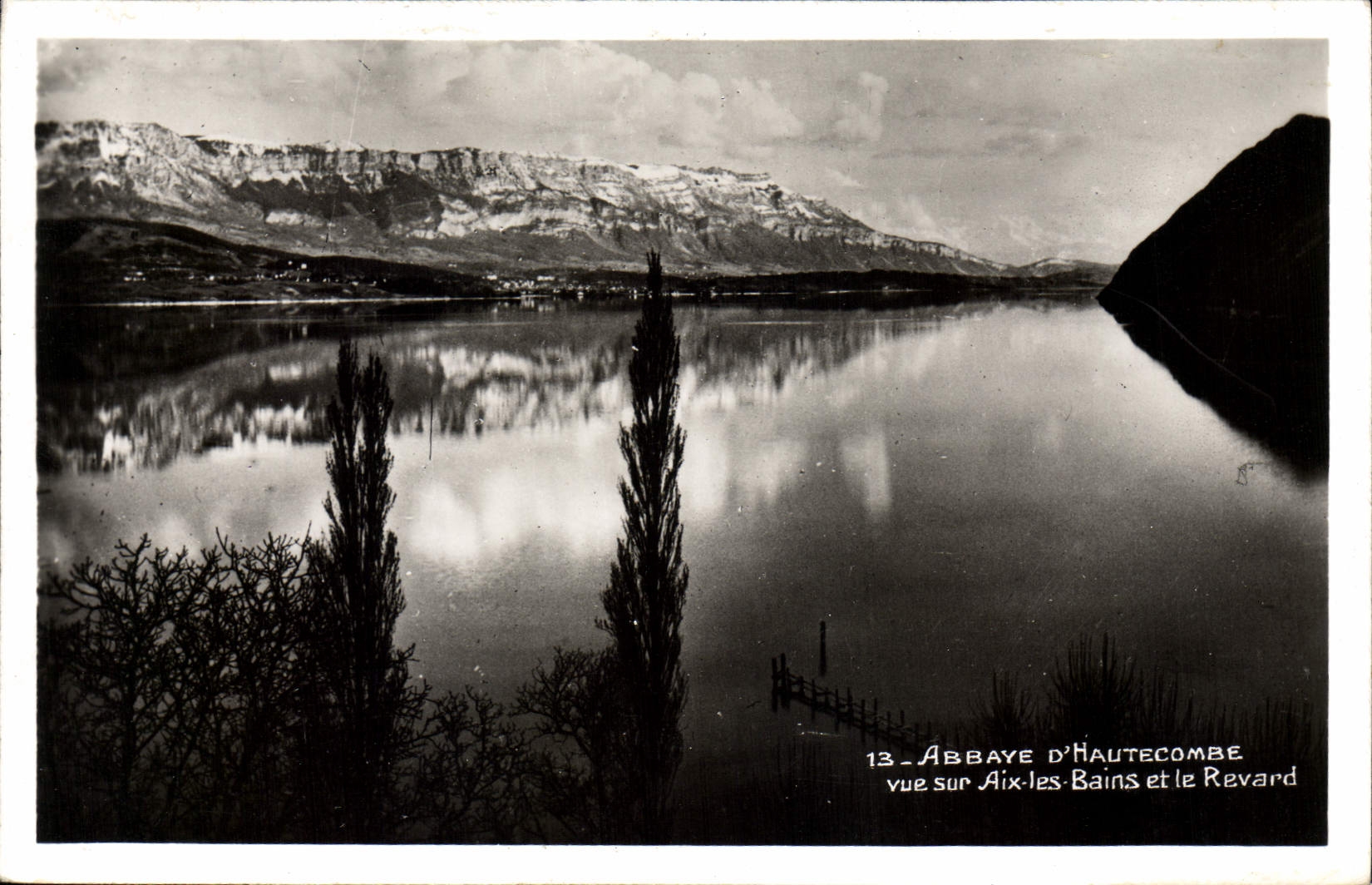 CPA Abbaye D'Hautecombe Vue Sur Aix Les Bains Et Le Revard